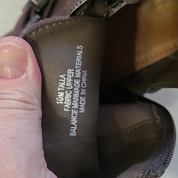 True Craft Stylish Brown Ankle Boots with Buckles size 10 - Picture 8 of 12